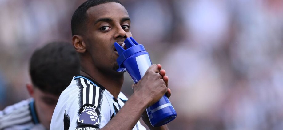 Alexander Isak may join Liverpool from Newcastle for free due to contract rules