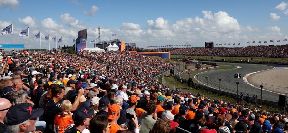 Dutch Grand Prix starting grid changed hours before race as team steps in