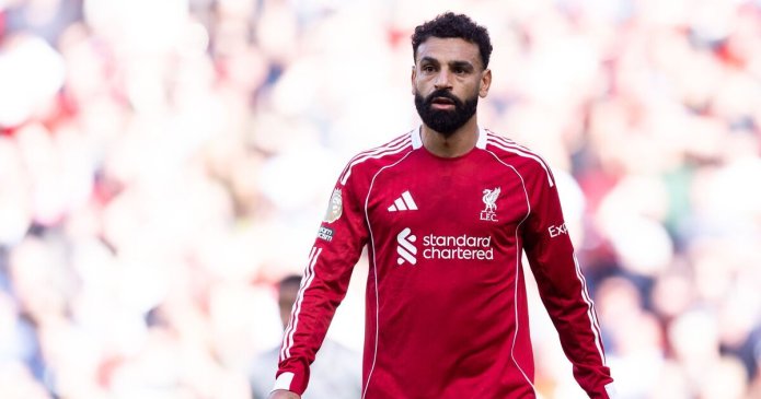 Mohamed Salah blasts Liverpool fans for calling out two players