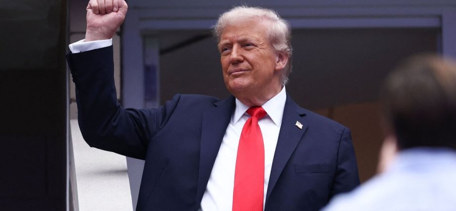 Donald Trump booed at US Open as Jannik Sinner vs Carlos Alcaraz final postponed