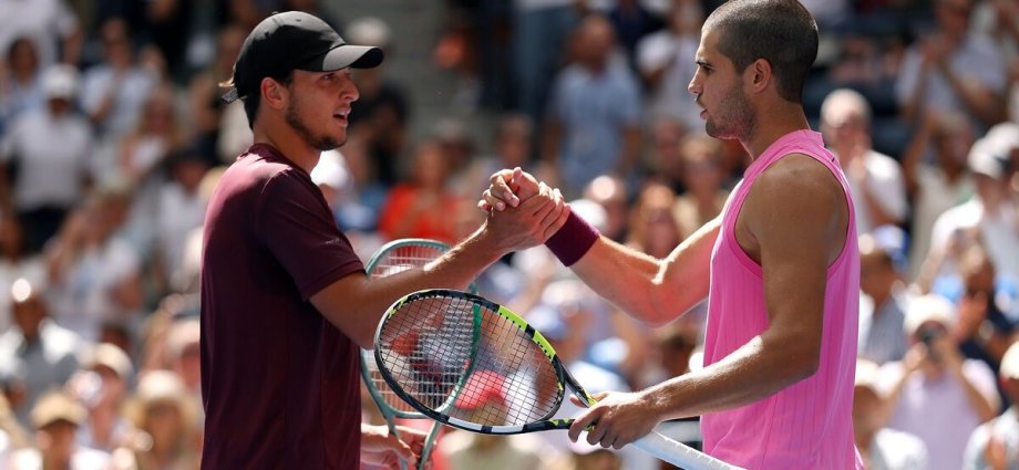 US Open star lifts trophy despite Carlos Alcaraz thrashing nine days earlier