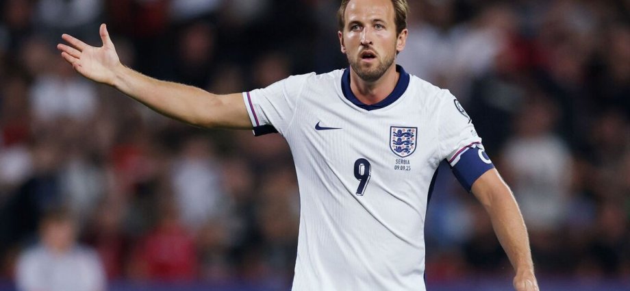 Harry Kane makes 'average' verdict as Thomas Tuchel name drops two England stars