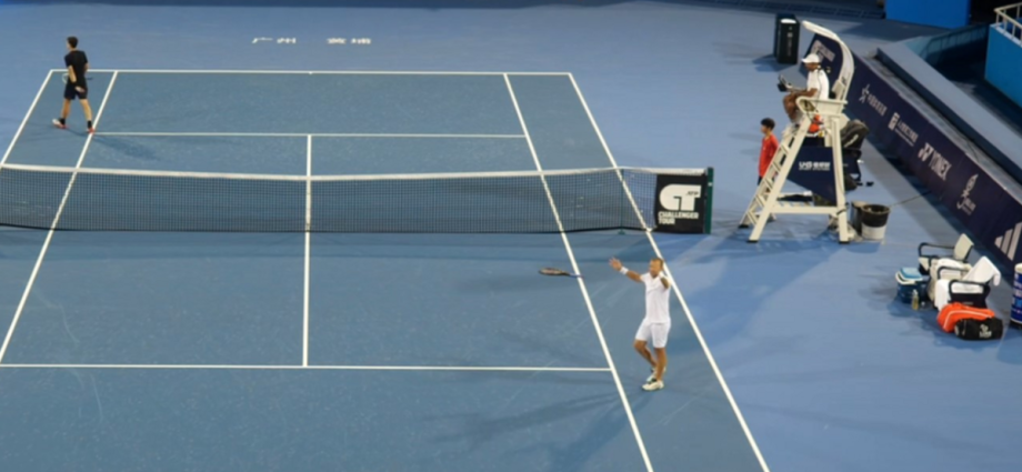 Dan Evans throws racket and suddenly retires declaring 'my wrist broke'