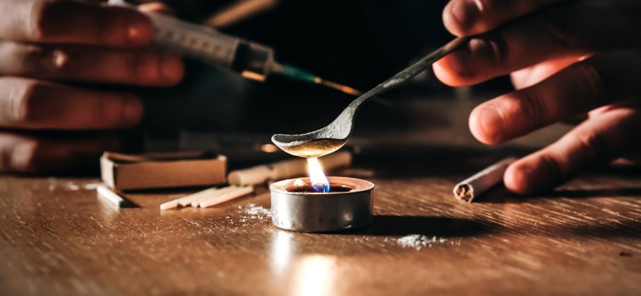 An animal sedative keeps turning up in opioid deaths – what you need to know about medetomidine