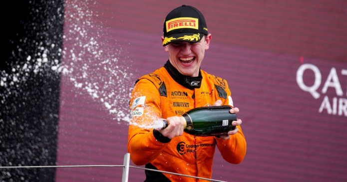 Alex Dunne hints at future after McLaren exit and links to F1 rival