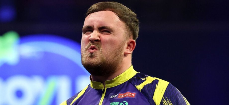 Luke Littler moves closer to latest landmark after Luke Humphries demolition