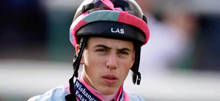 Jockey dies aged 19 only hours after competing with racing world ‘heartbroken’