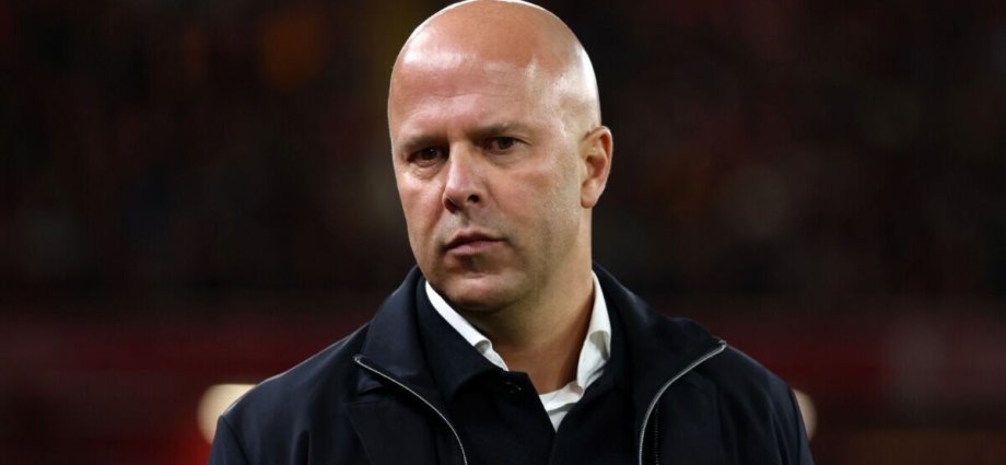 Liverpool suffer fresh injury setback after Arne Slot makes 'stupid' decision