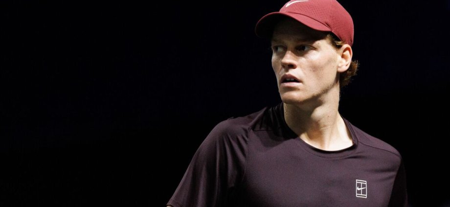 Jannik Sinner ignoring Alcaraz battle as coach says 'we won't speak about that'