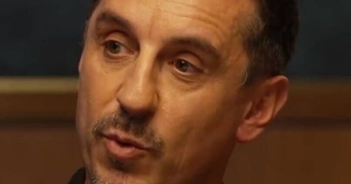 Gary Neville calls out four Man Utd stars who 'should be doing a lot better'