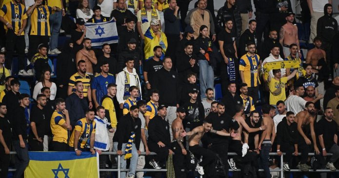 Major UK city on high alert as 700 cops swarm streets ahead of 'high risk' event