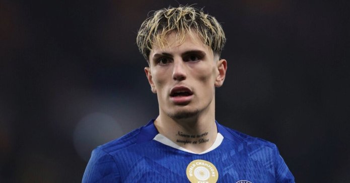 Man Utd insiders have Alejandro Garnacho concern as Chelsea star finds form