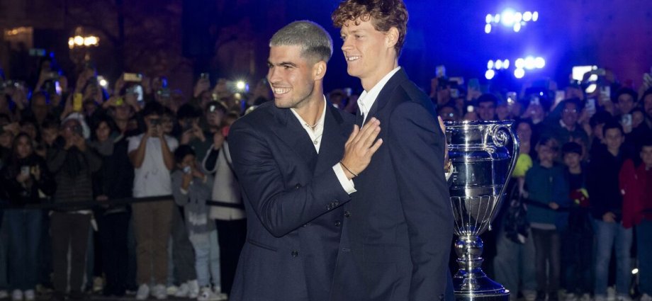 Tennis LIVE Alcaraz and Sinner relationship claim as Djokovic causes scene
