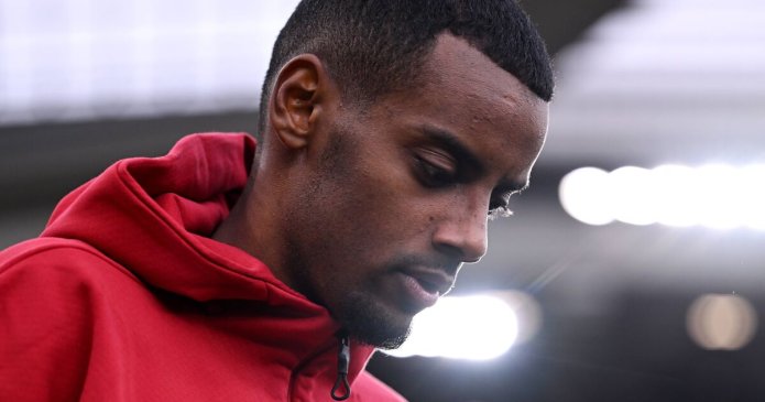 Alexander Isak comments backfire as Liverpool star left with egg on his face