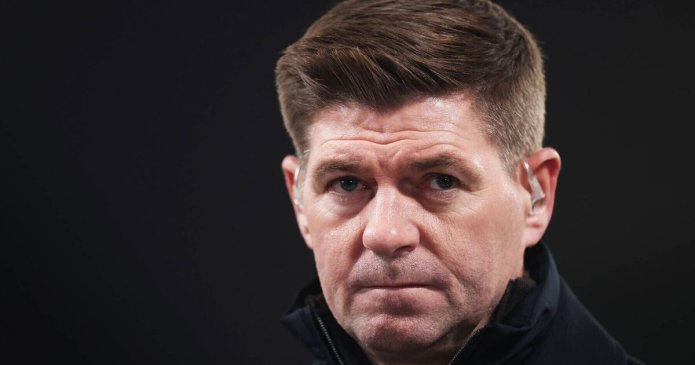 Steven Gerrard receives apology as commentator puts himself in awkward spot
