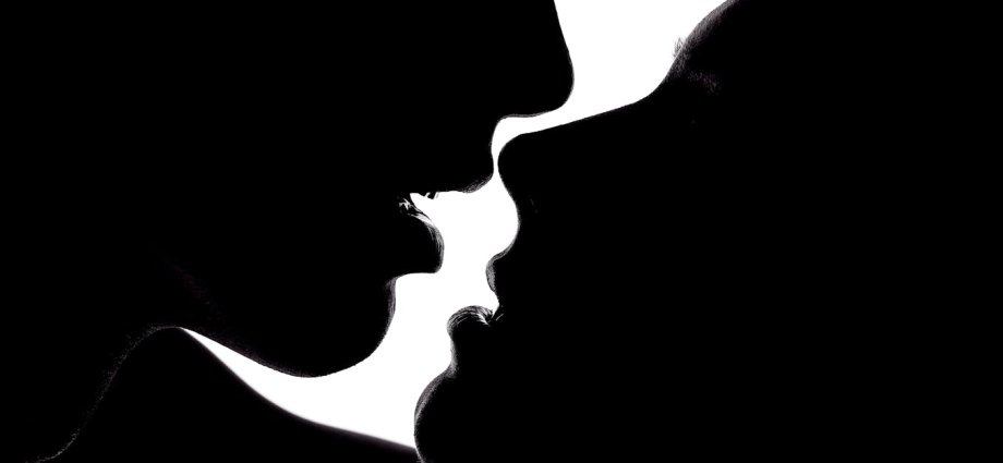 Choking during sex is common among young adults, but the risks are poorly understood