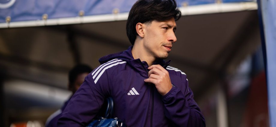 Man Utd icon shows true colours with reaction to Lisandro Martinez statement