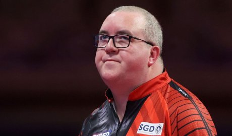 Stephen Bunting's impressive net worth, real age and how he spends winnings