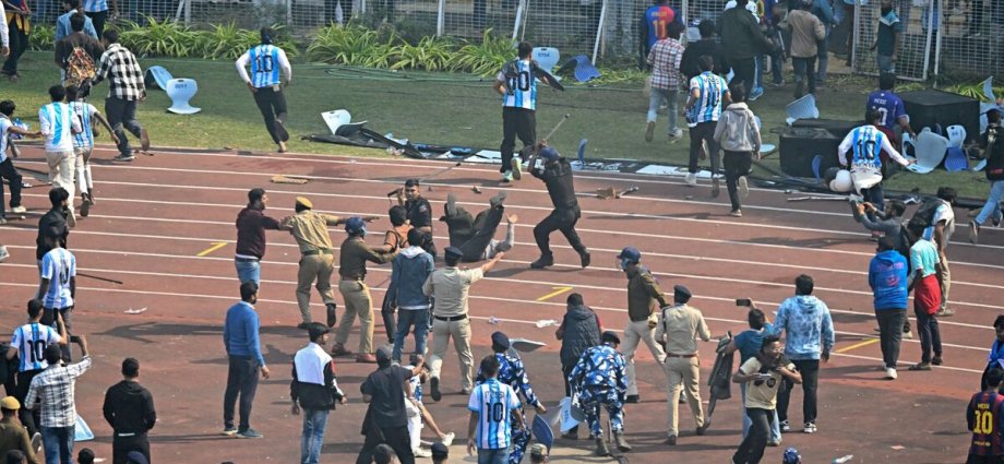 Lionel Messi's trip to India descends into chaos as fans launch pitch invasion