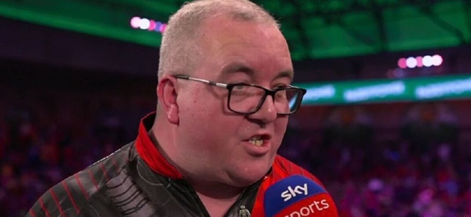 Stephen Bunting reaction speaks volumes as he survives World Championship scare
