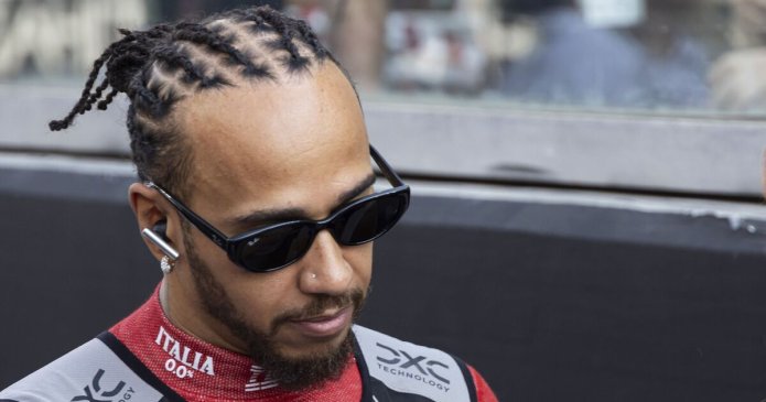 Lewis Hamilton responds to fans after Ferrari star accused of breaking promise