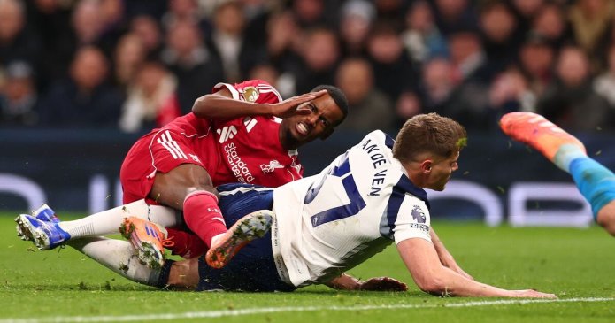 Alexander Isak sends emotional Liverpool message after surgery on broken leg