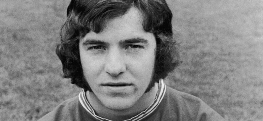 Nottingham Forest lead John Robertson tributes as 'greatest ever player' dies