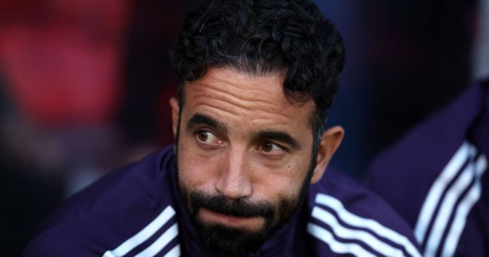 Ruben Amorim’s Man Utd replacement has key issue to solve after text