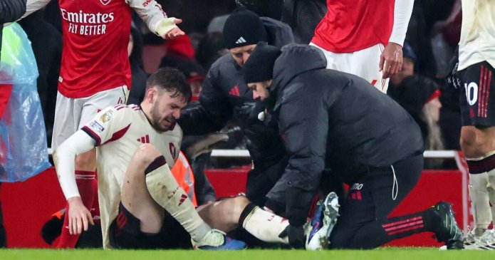 Conor Bradley injury latest as Slot offers update on stricken Liverpool star