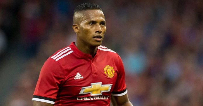 Former Man Utd captain joins Sunday League team with ex-Liverpool stars