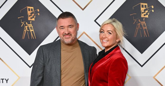 Stephen Hendry hit with huge bill after leaving wife for girlfriend with age-gap