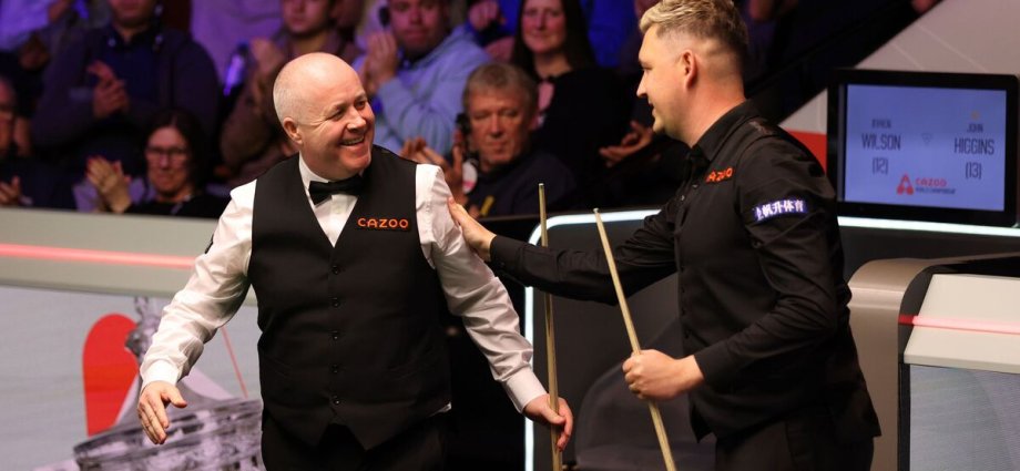 John Higgins shows his true colours as Kyren Wilson says 'I'm trying not to cry'