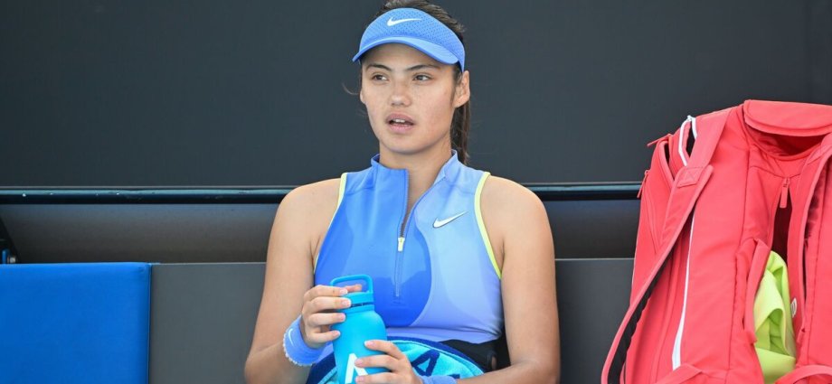 Emma Raducanu's coach accused of creating 'confusion' after Australian Open exit