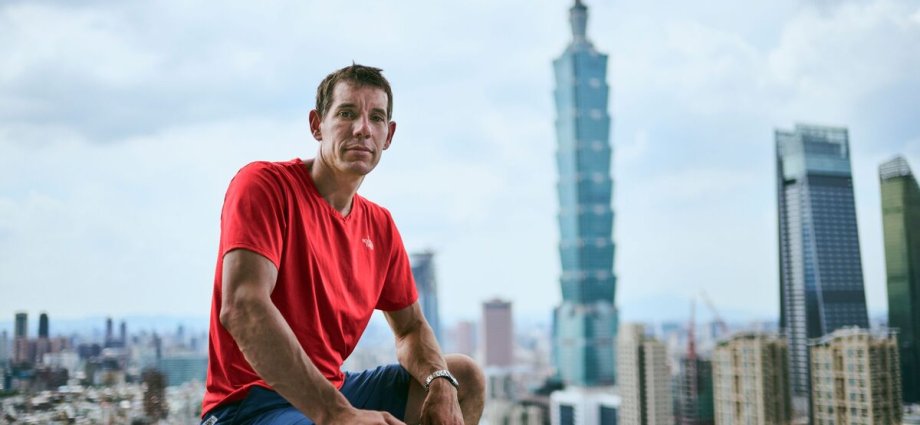 Alex Hannold admits 'he may die' as Taipei 101 climb to be shown on Netflix