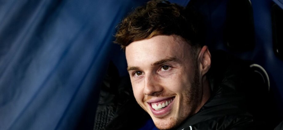 Transfer news LIVE Cole Palmer to Man Utd, Arsenal deadline emerges