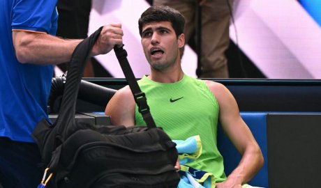 Carlos Alcaraz forces chaos as Australian Open star faces sanction