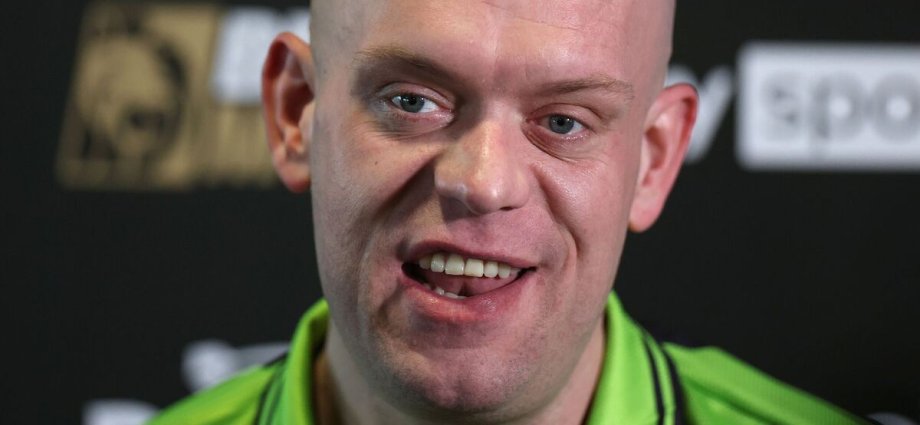Michael van Gerwen calls for Premier League Darts rule change in complaint