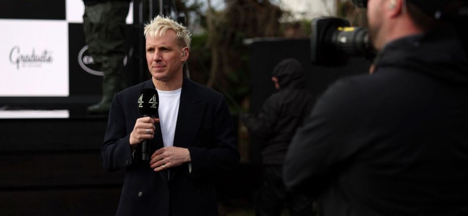 Jamie Laing forced to apologise for awkward Boat Race gaffe