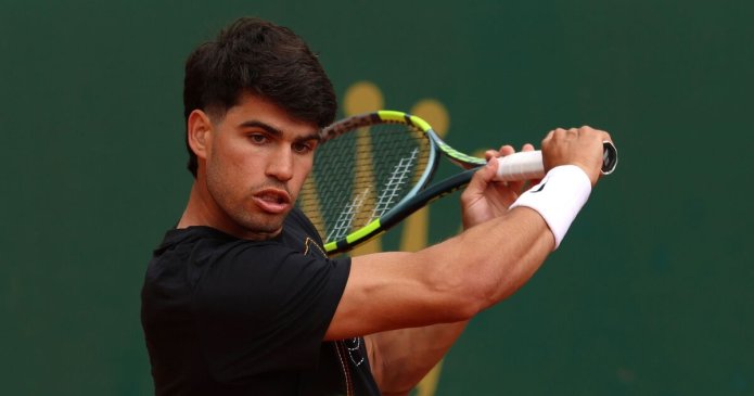 Tennis LIVE - Carlos Alcaraz shows his class as Monte Carlo chaos breaks out