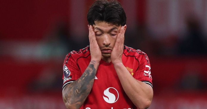 Man Utd player ratings vs Leeds with two 3/10s as United booed off in loss