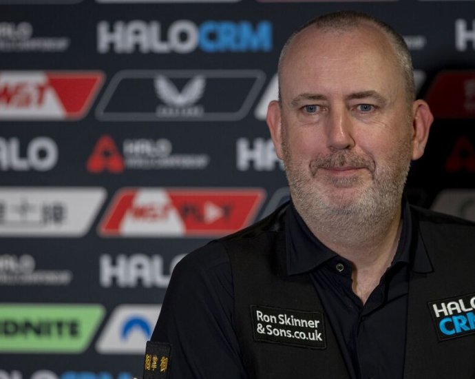Mark Williams breaks silence on snooker announcer controversy after BBC backlash