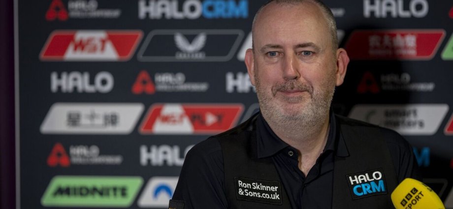 Mark Williams breaks silence on snooker announcer controversy after BBC backlash