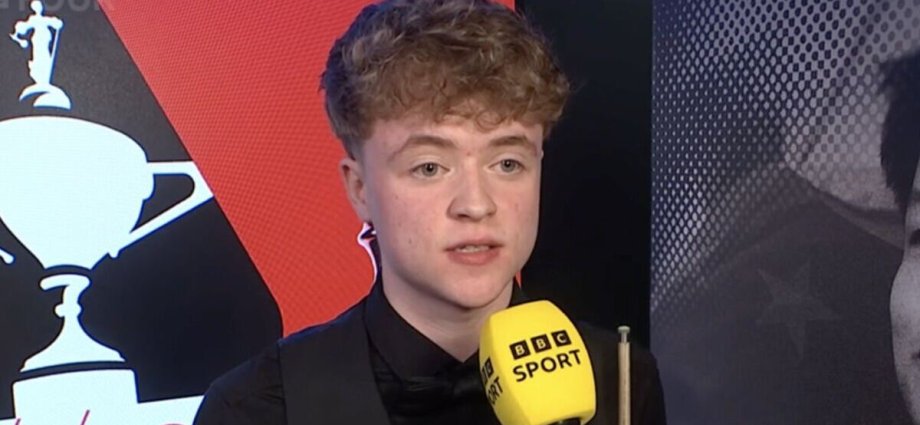 Stan Moody's heartbroken reaction to World Championship exit as teen collapses