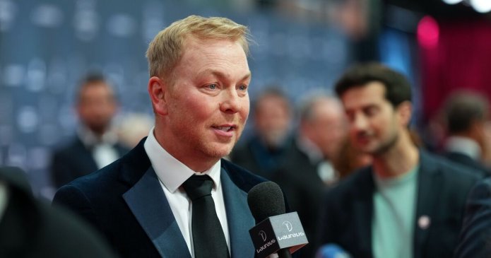 Sir Chris Hoy health update as Olympic icon warned leg may have to be amputated