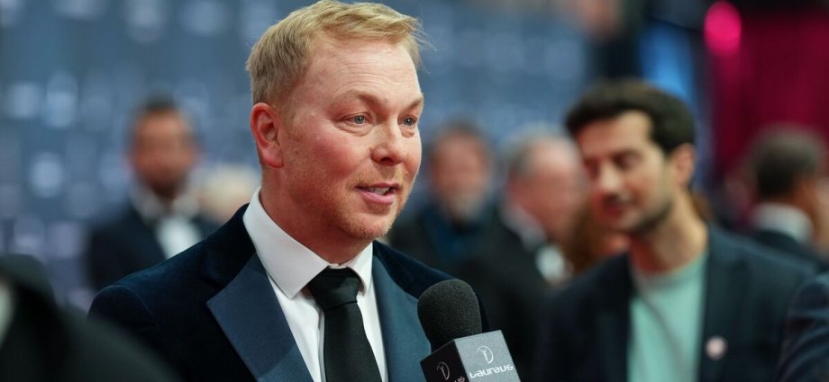 Sir Chris Hoy health update as Olympic icon warned leg may have to be amputated