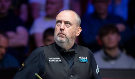 Mark Williams' witty response to Crucible heckler at World Snooker Championship