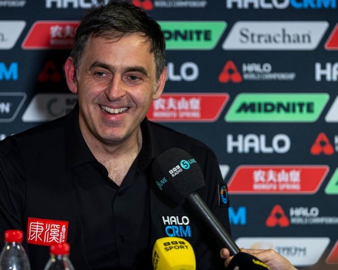 Snooker scores LIVE - Ronnie O'Sullivan returns as Mark Williams offer made