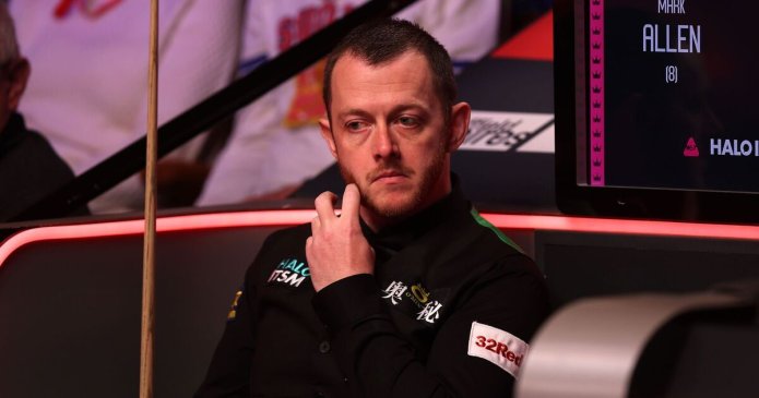 Mark Allen brands Stephen Hendry 'full of rubbish' as bitter snooker feud erupts