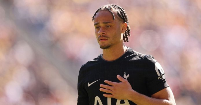Xavi Simons sends message after Spurs injury scare with response to Wolves win