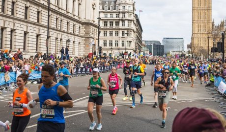 How to run a marathon better: the nutritional and psychological hacks that matter most